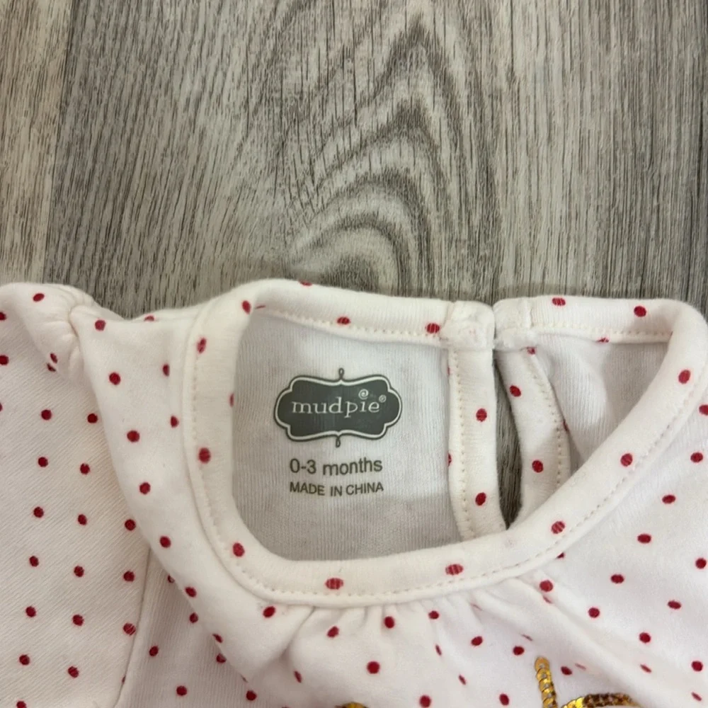 Mud Pie 0-3 Month Baby Girl Santa’s Favorite Onesie